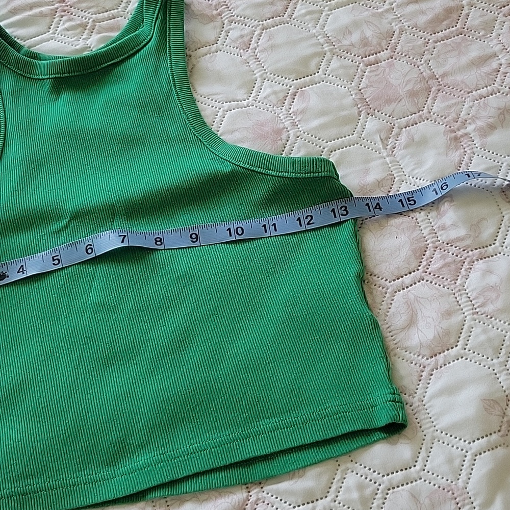 H&M Green Ribbed Racerback Crop Top - Picture 3 of 6